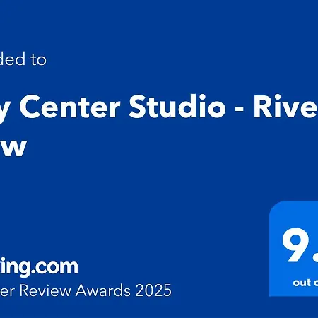 Center - River View *