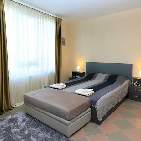 Center - River View Апартамент Пловдив